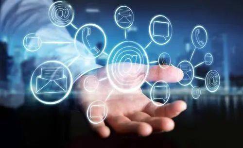 《互聯(lián)網(wǎng)用戶(hù)公眾賬號(hào)信息服務(wù)管理規(guī)定》 規(guī)范互聯(lián)網(wǎng)信息服務(wù)的新篇章